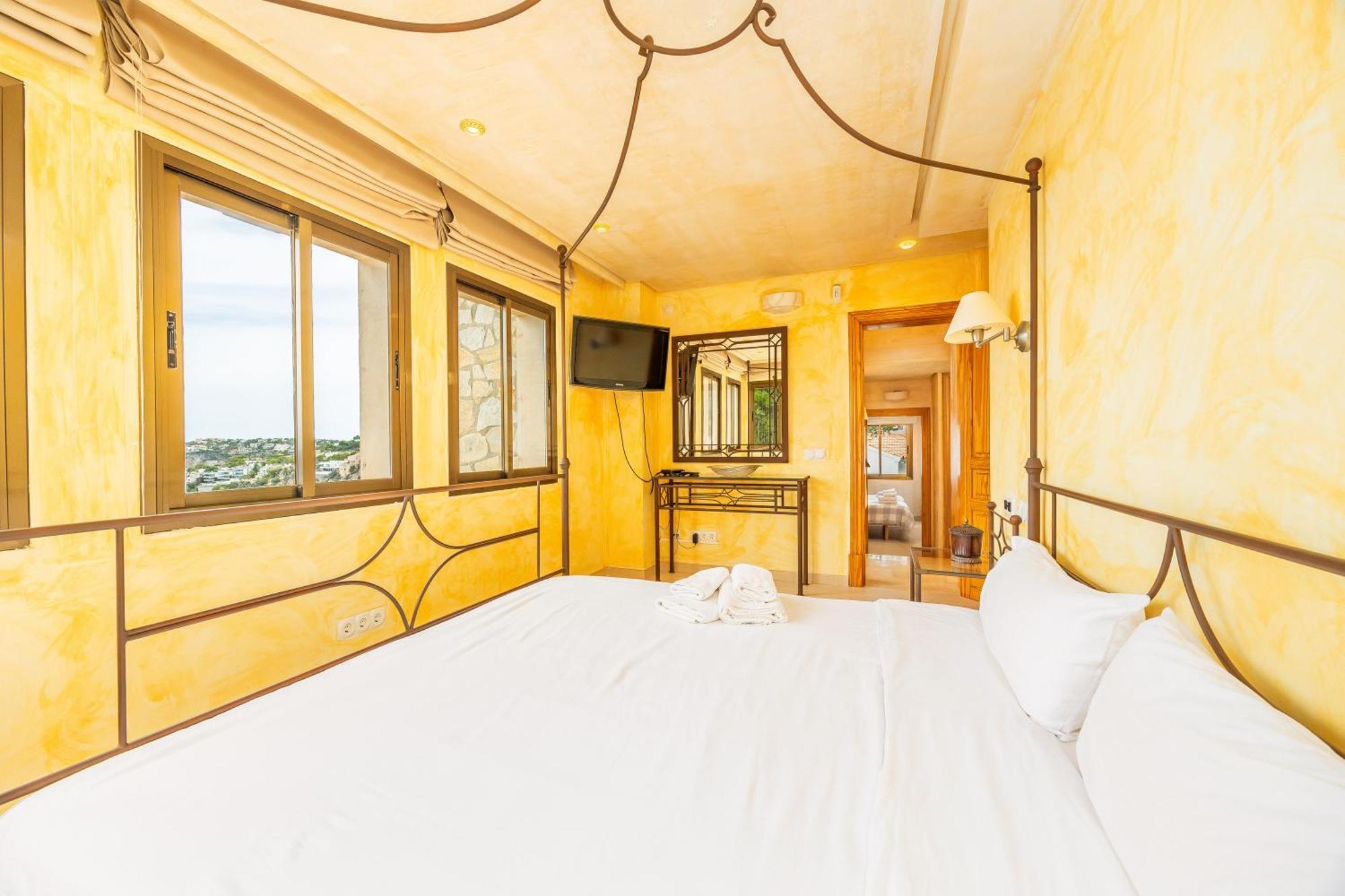 Villa Cala Llamp Andraitx Bagian luar foto